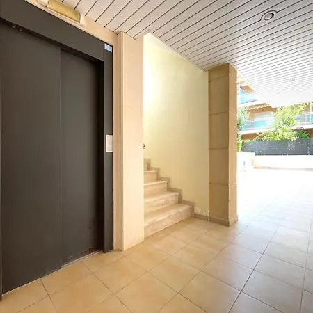 Apartamento En Zona Agradablemente Tranquila Cambrils