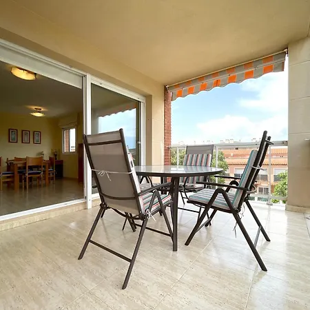 Apartamento En Zona Agradablemente Tranquila *