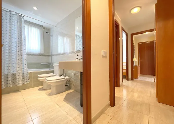 En Zona Agradablemente Tranquila Apartament